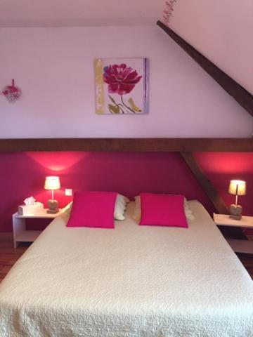 Les Trois Cornets Hotell Saint-Ouen-des-Champs Exteriör bild